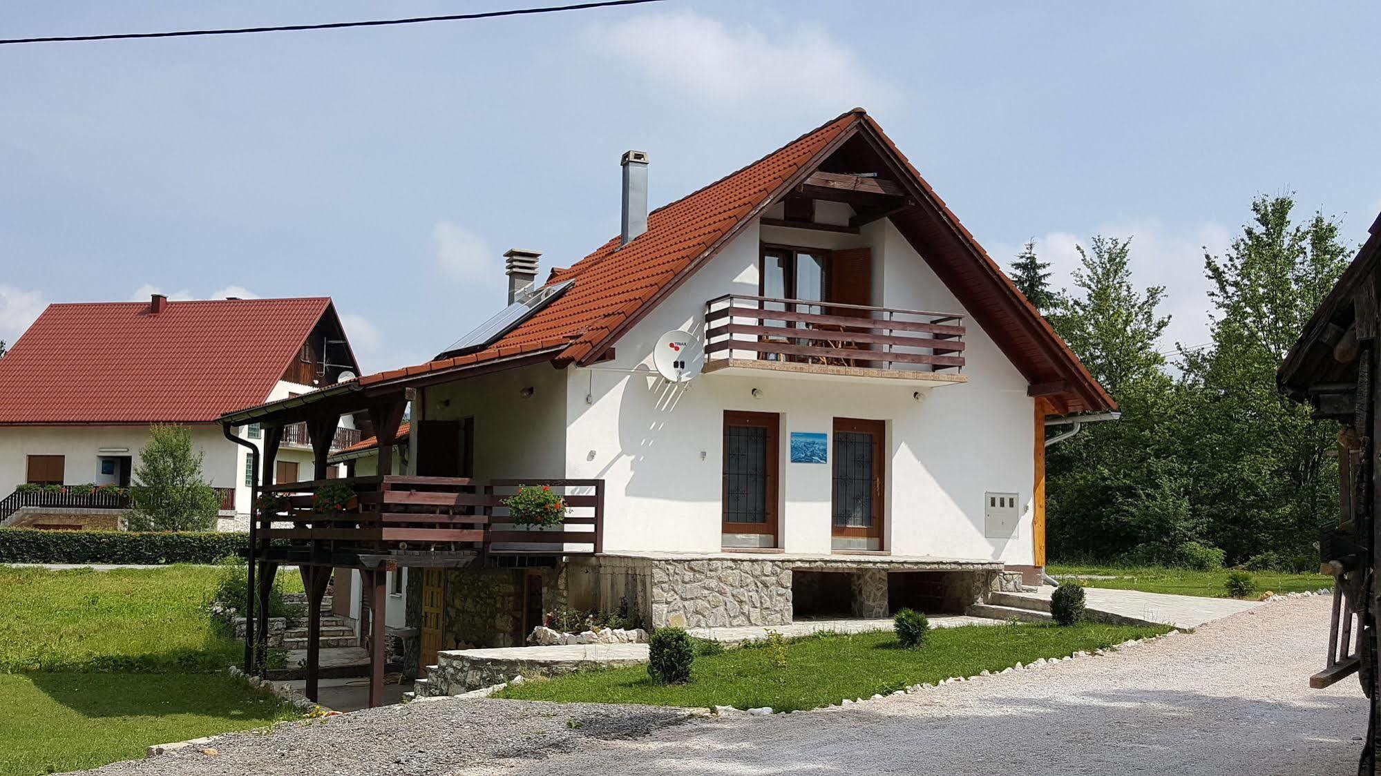 Guest House Plitvice Waterfall Plitvička Jezera Dış mekan fotoğraf