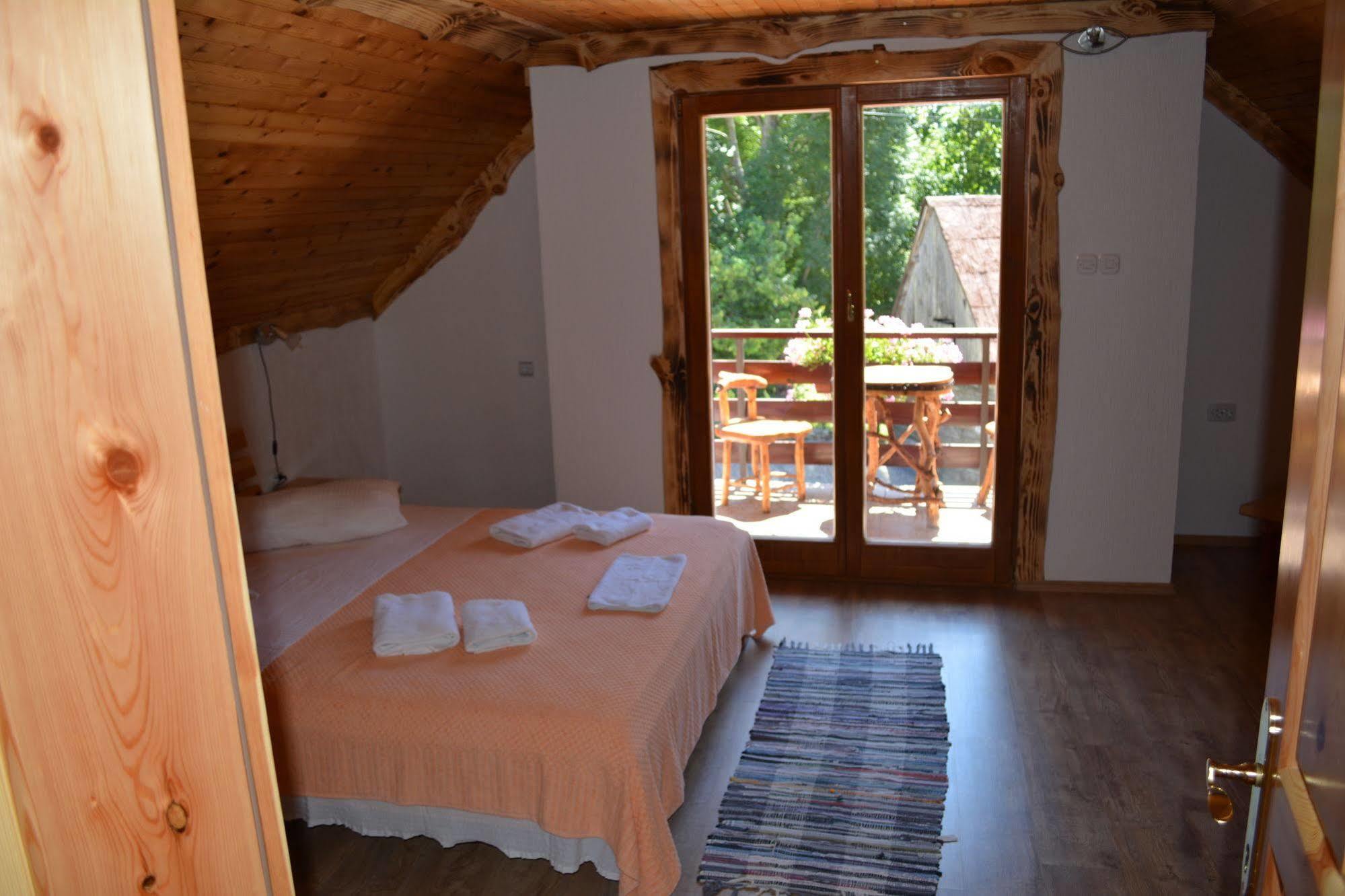 Guest House Plitvice Waterfall Plitvička Jezera Dış mekan fotoğraf
